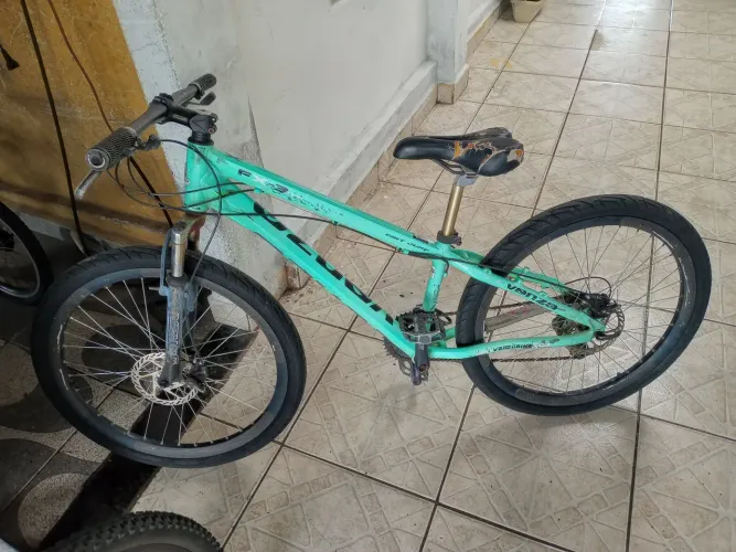Alumínio 26