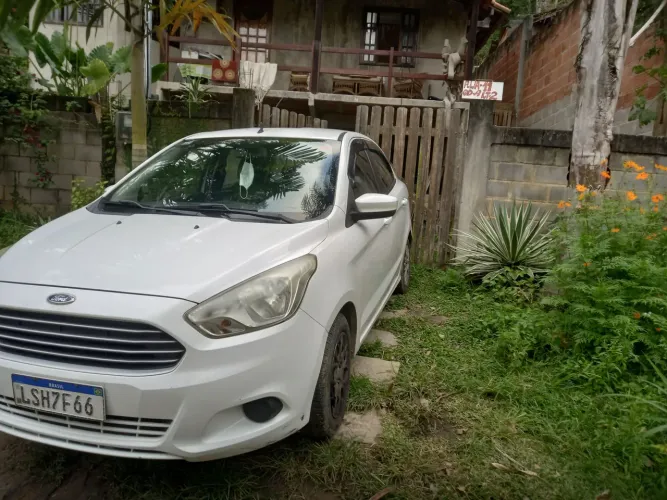 Ford KA+ Sedan 1.0 Tivct Flex 4P 2015