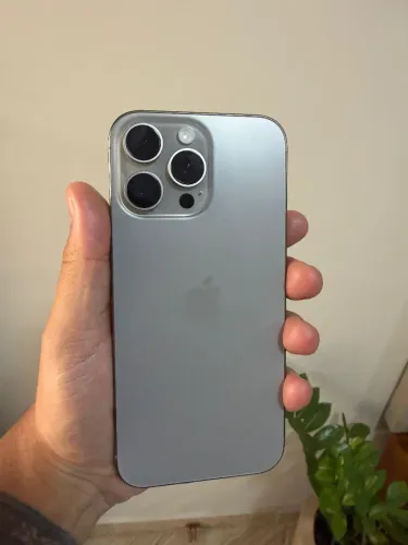 iPhone 16 Pro Max 256gb Natural 98% bateria - IMPECÁVEL