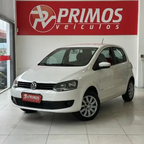 Volkswagen Fox 1.0 MI Total Flex 8V 5P 2013