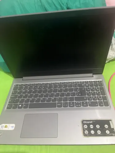 Notebook Lenovo s145
