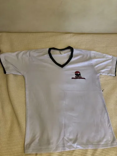 Uniformes Colégio São Luis Gonzaga usados