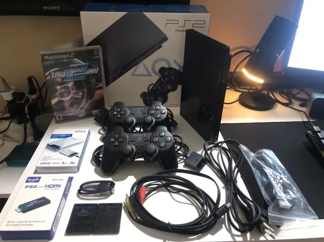 PlayStation 2 com itens originais
