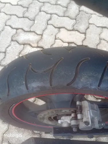 Vendo cb 300 R, pneus novos, freio a disco e ABS