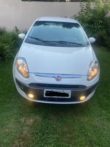 Fiat Punto Essence 1.6 Flex 16V 5P 2014