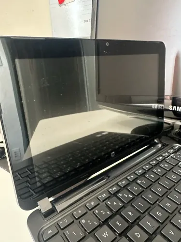NETBOOK HP - 500 GB | 2 GB RAM | INTEL ATOM | BATERIA ÓTIMA - R$ 350,00