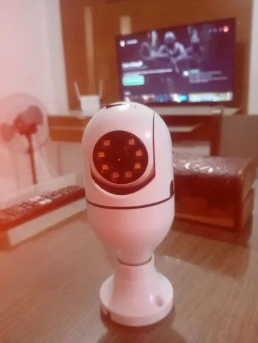 Camera vigilância de teto e de mesa