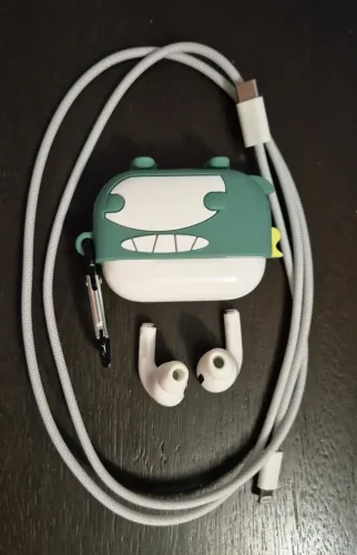 Apple AirPods Pro (1a Geração) com estojo carregador MagSafe (2021)