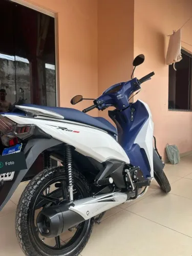 MOTO 125