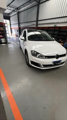 Volkswagen Golf Highline 1.4 TSI 140cv Aut. 2015
