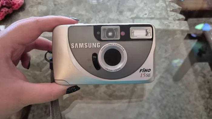 Câmera samsung fino 15SE 28mm