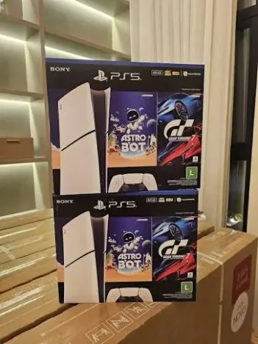 Console Sony Playstation 5 Slim Digital 825 MB Com Jogos lacrado