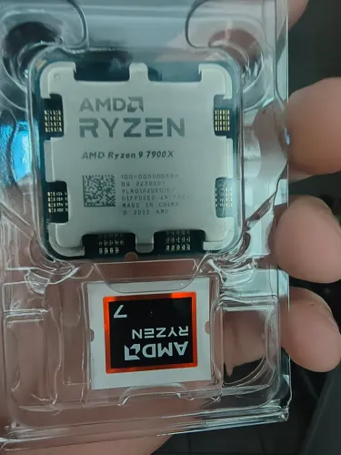 Processador 12 Núcleos AM5 Ryzen 9 7900x