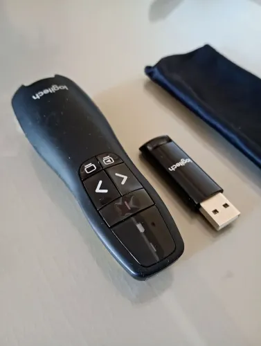 .Apresentador Sem Fio USB Logitech R400 Original <br>