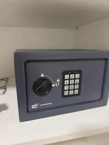 Cofre Digital / Eletrônico de Segurança - Ótimo Estado