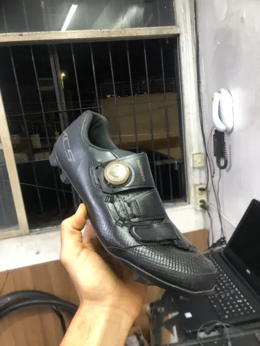 Sapatilha Shimano xc5
