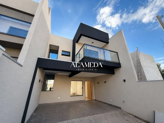 Casa em condomínio de Alto padrão com 3 quartos sendo 1 suíte para alugar, 130 m² por R$ 4