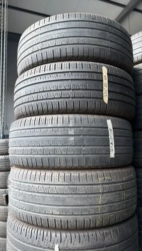 Pneus 235/55/18 marca Pirelli 