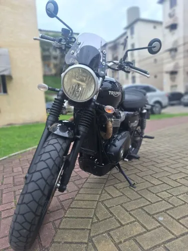 Vendo ou troco triumph scrambler