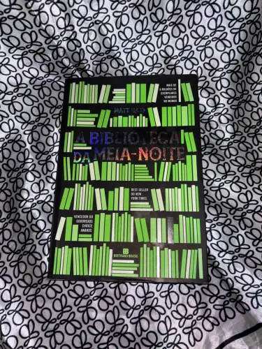 Livro- A biblioteca da meia noite