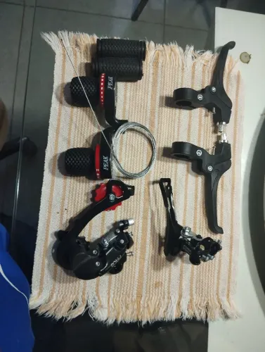 Kit de marcha com manete de freio
