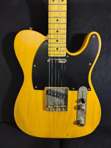 Guitarra Telecaster Vintage V52 Distressed Butterscotch
