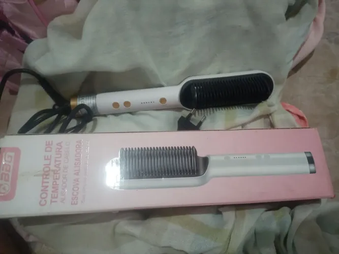Vende-se essa secadora de cabelo 200