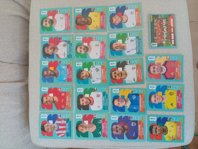 Cartas do álbum da copa do mundo para trocar
