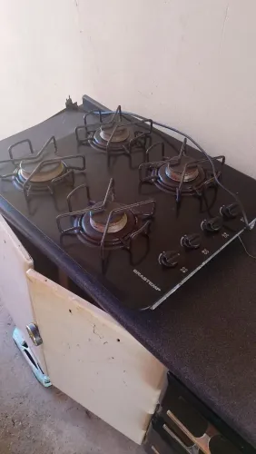 Fogão Cooktop 4 bocas Brastemp usado