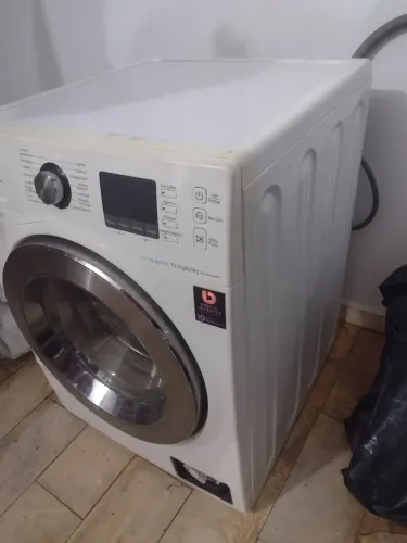 Máquina de lavar roupa Lava/ Seca