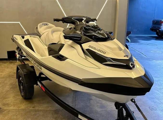 JET SKI
