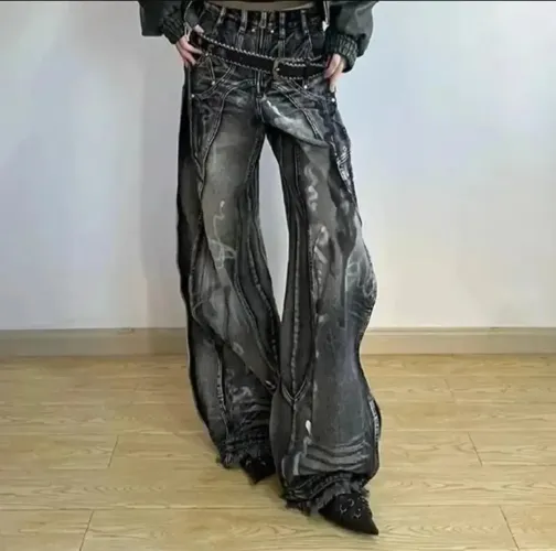 Calça jeans Y2K customizada