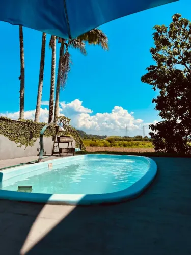 CASA À VENDA EM GUARAMIRIM - BAIRRO ESCOLINHA