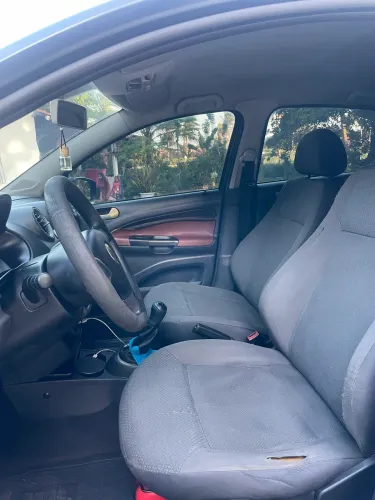 Volkswagen Voyage 1.0/1.0 City MI Total Flex 8V 4P 2013