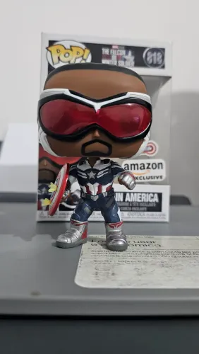 Funko Original Falcão Capitão América.