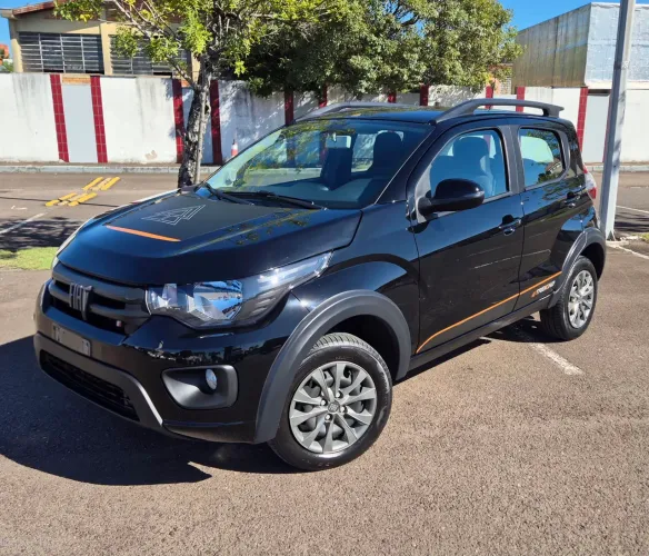 Fiat Mobi Trekking 1.0 Flex 5P 2025