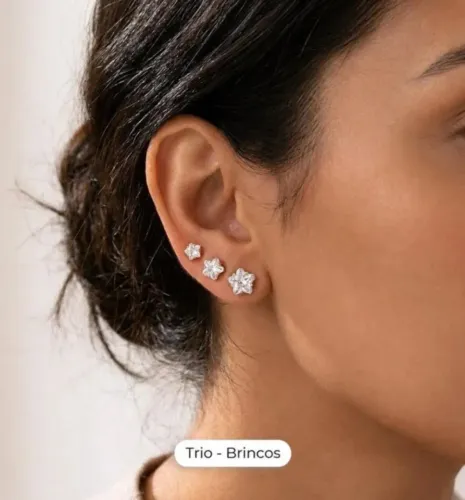 Brinco Prata Leve Trio Estrelas Cristal