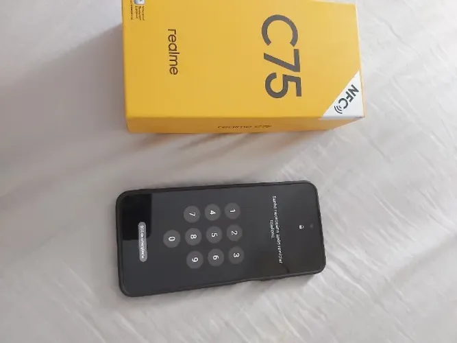 Celular realme C75 perfeito estado