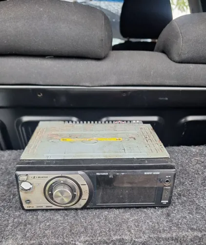  [VENDO] DVD Player Automotivo H-Buster HBD-9200AV (USADO)