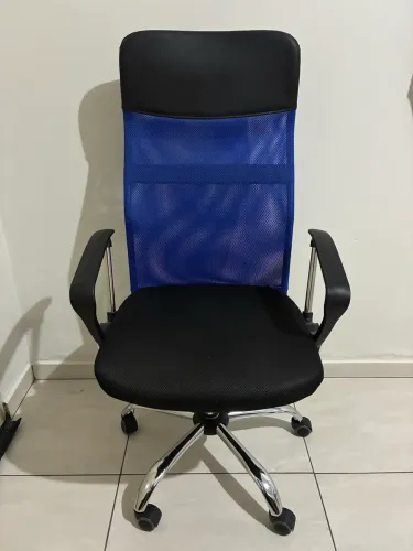 Cadeira de Escritório.