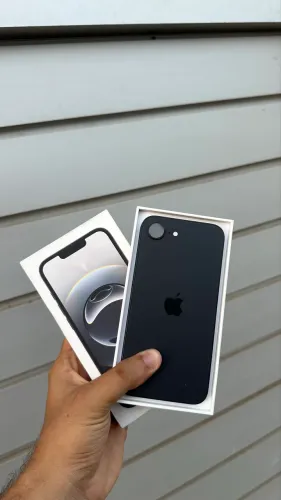 iPhone 16e (garantia Apple).