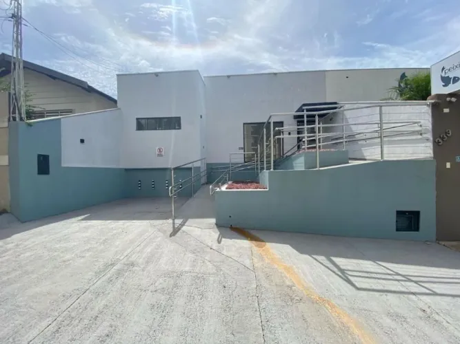 Prédio comercial para alugar com 180m² no Centro (Padre Nóbrega) Marília/SP