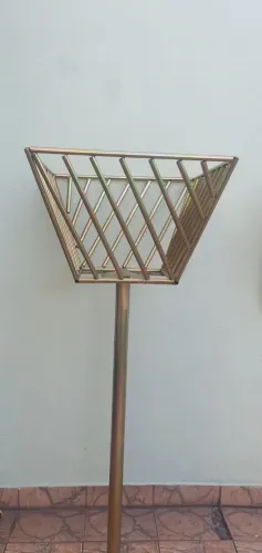 Lixeira de rua direto da fábrica