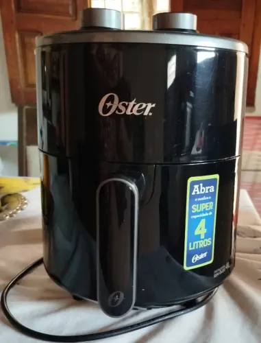 Fritadeira elétrica - Airfryer 4L (Marca Oster)