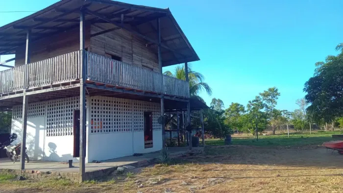 Vendo chacara 5000m2 todo murado