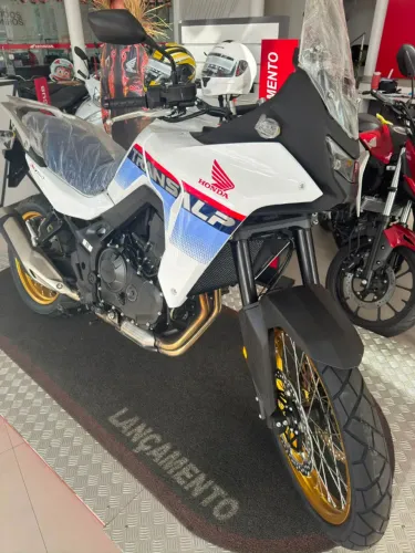 Honda Trasalp 750 2026 0km