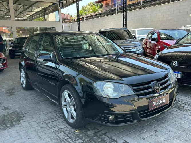 Volkswagen Golf 2.0/2.0 T. Flex Mec.(black & Silv) 2011