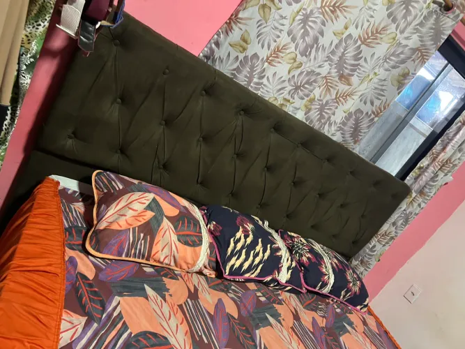 Cabeceira de cama box super King novinha