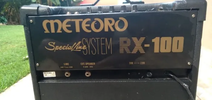 Amplificador para guitarra Meteoro Special Line System RX-100 Bivolt