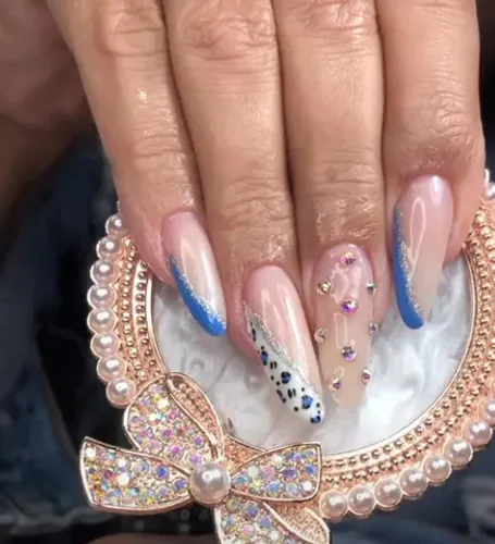 Alongamento de Unhas